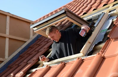 Pose de fenêtres de toit Velux à Rossillon